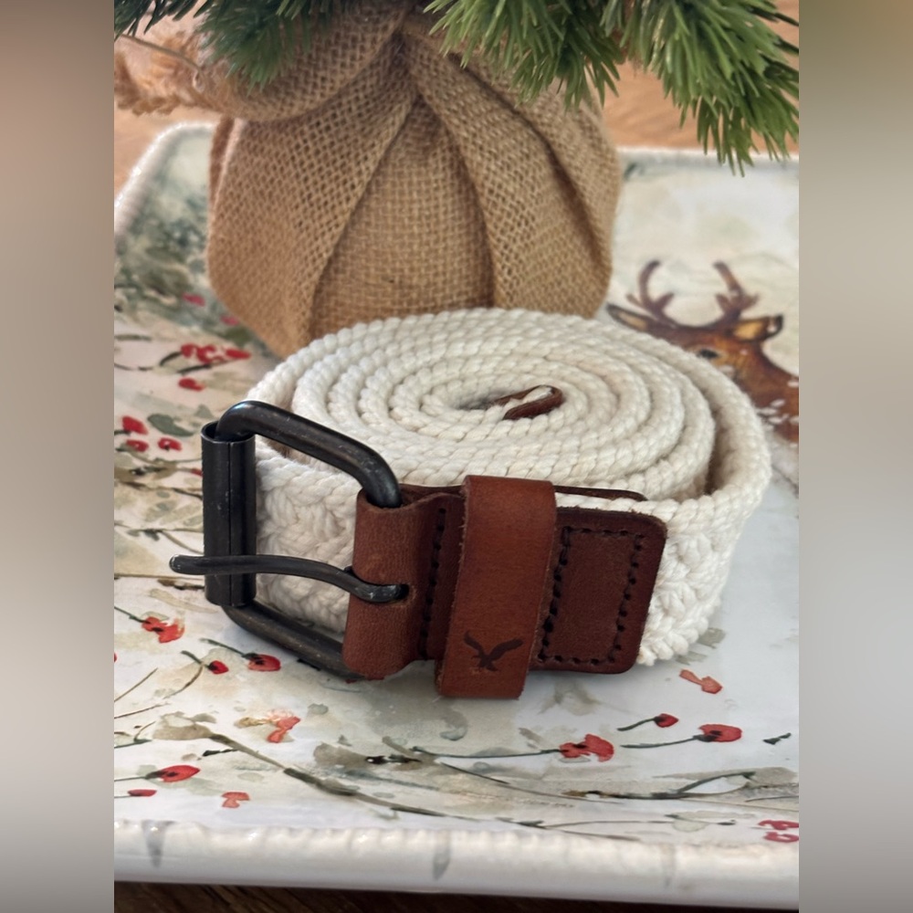 American Eagle Woven Adjustable Belt. Men’s Sz-44 | Textured | Cream | GUC